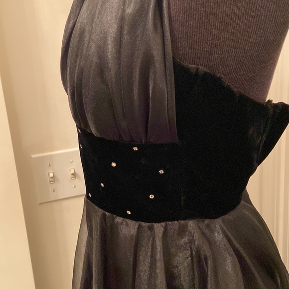 Pin Up Vintage Dress - Picture 6 of 16